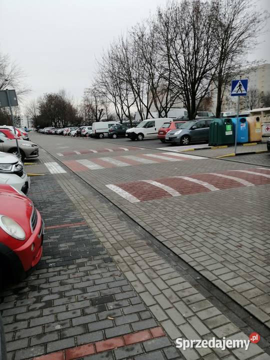 syndyk sprzeda udział w lokalu mieszkalnym Liczba pokoi 3 Warszawa