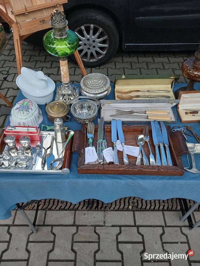 Antyki przedmioty kolekcjonerskie dekoracje targ Warszawa sprzedam