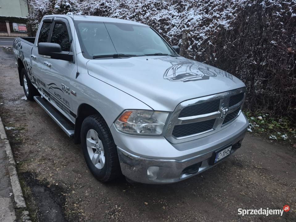 Dodge RAM 57 HEMI 4X4 zamiana światła przeciwmgielne Gliwice