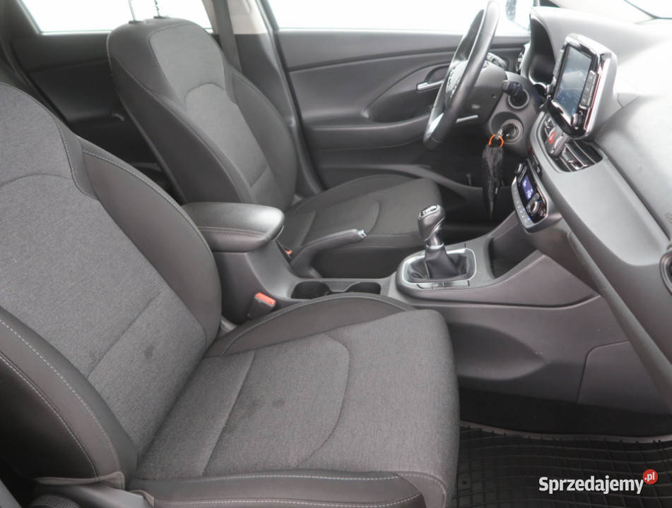 Hyundai i30 16 CRDi Bielany Wrocławskie