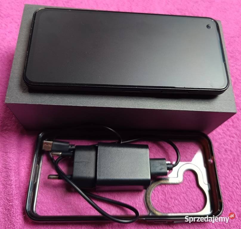 Zenfone 9 8256 stan Góra Kalwaria