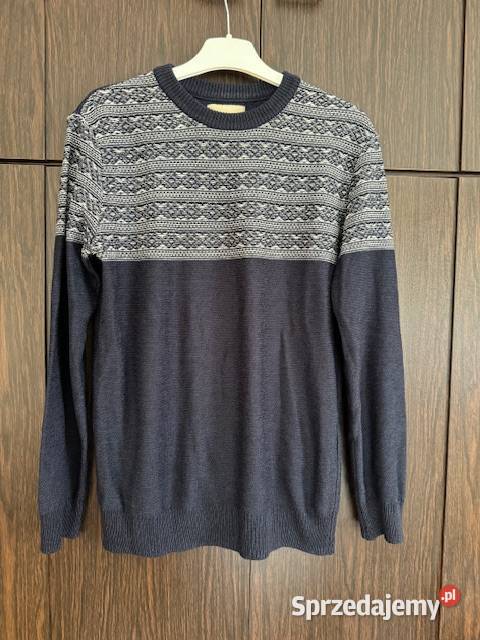 Sweter męski S Bershka granatowobiały we wzór z długi śląskie