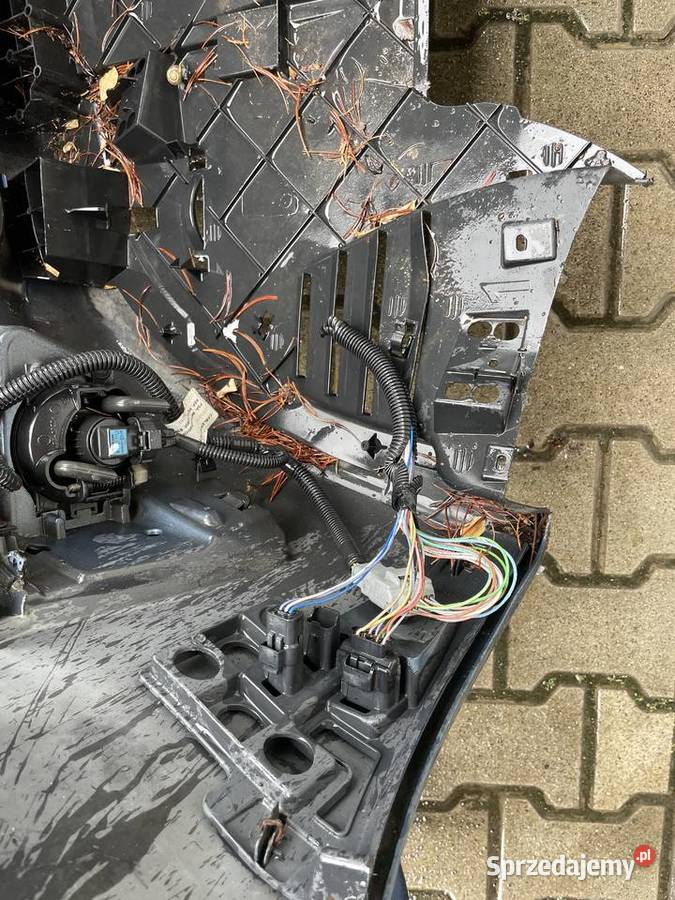 Zderzak przedni Citroen Picasso C4 lift Turek