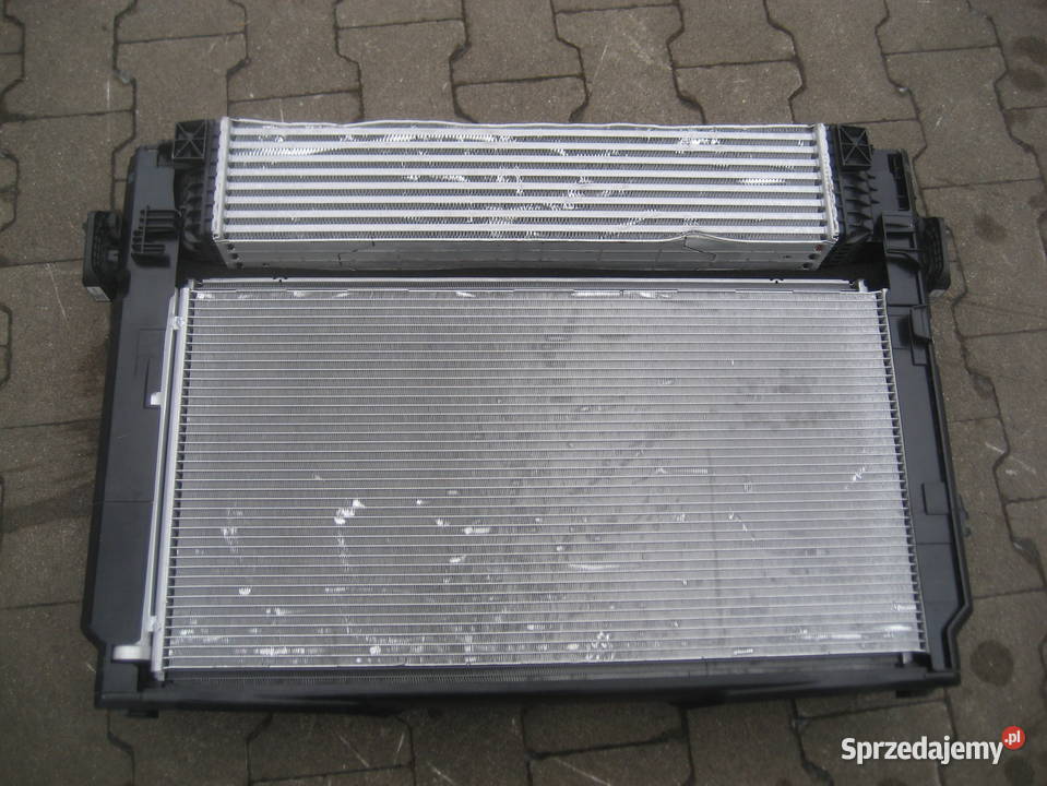 bmw x1 u11 u06 hybryda 2225r chłodnica wody Rakoniewice