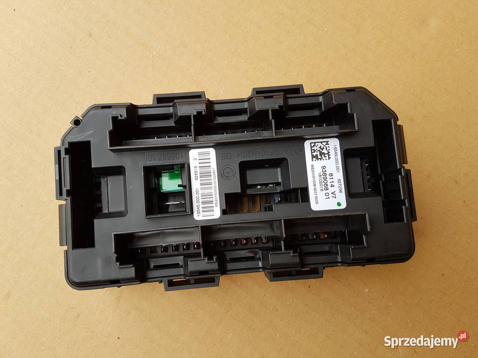 BMW 1 120 F20 f21 LIFT skrzynka bezpieczników 20 Legnica