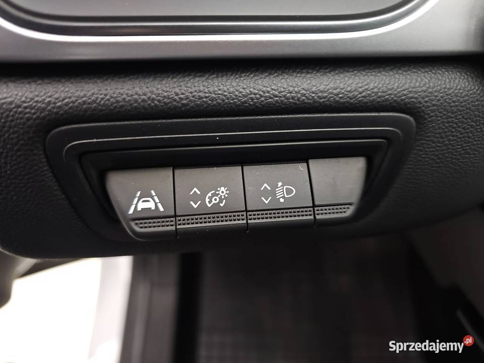 Captur 13 TCe mHEV Techno EDC2024RPakiet czujnik deszczu