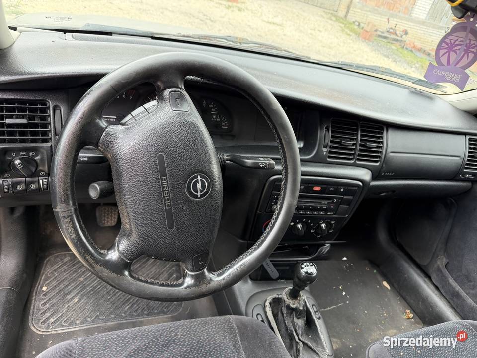 Opel Vectra 16 benzyna gaz 1999