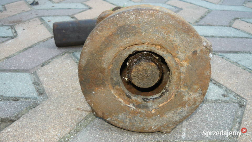 Podnośnik śrubowy lewarek stary Sokółka sprzedam