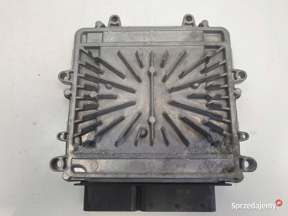 Volvo V40 II 20 D3 STEROWNIK SILNIKA komputer Chełm