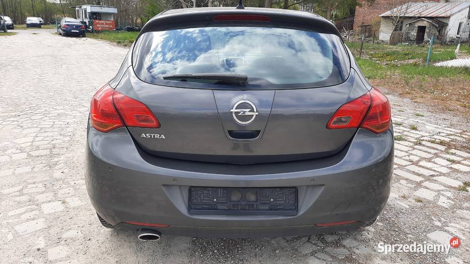 Opel Astra 14 Turbo Edition Klima sprawna Kraśnik sprzedam