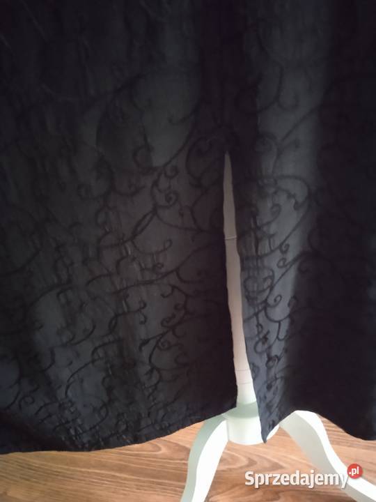 CZARNA HAFTOWANA DŁUGA SUKIENKA r 42 Piła sprzedam