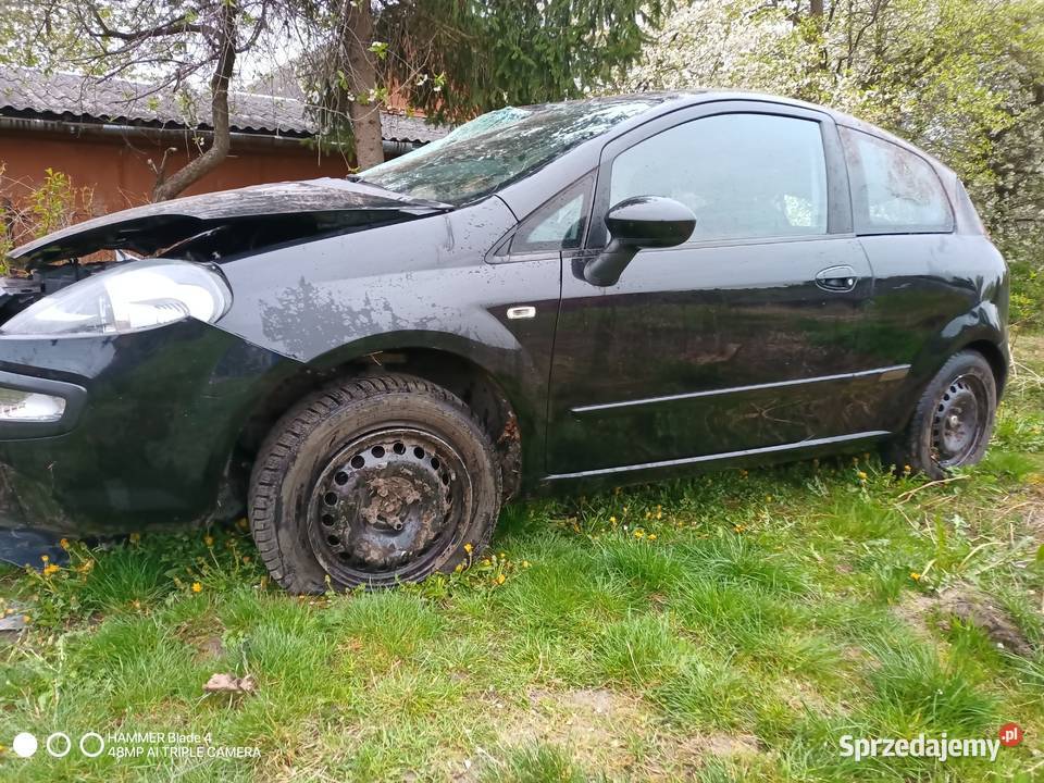 Błotnik lewy przód Fiat Punto Evo kolor 876 lubelskie Hrubieszów