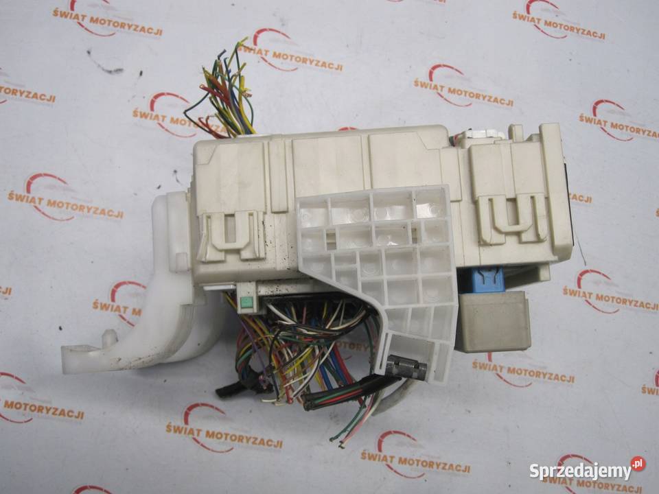 TOYOTA PRIUS XW20 06r skrzynka bezpieczników Skrzynki bezpieczników Kielce