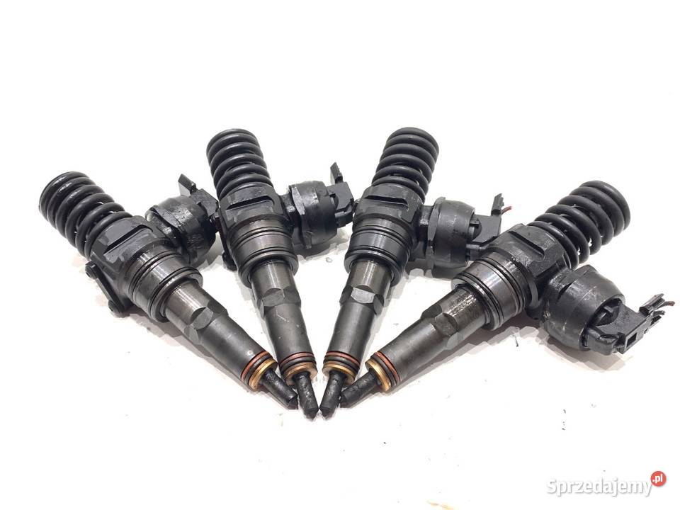 WTRYSKIWACZE KOMPLET VW CADDY III 06A906031BT 16