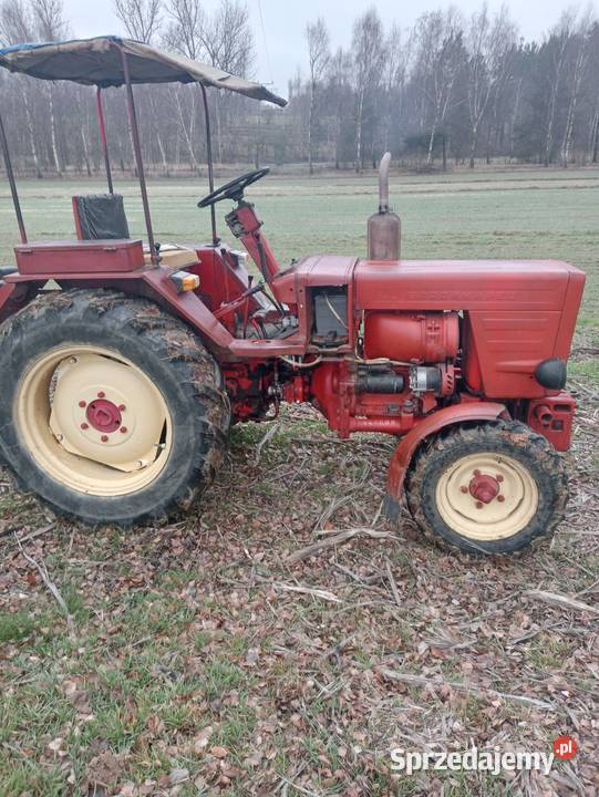 sprzedam ciągnik t25 Skrzynia biegów Manualna Myszków