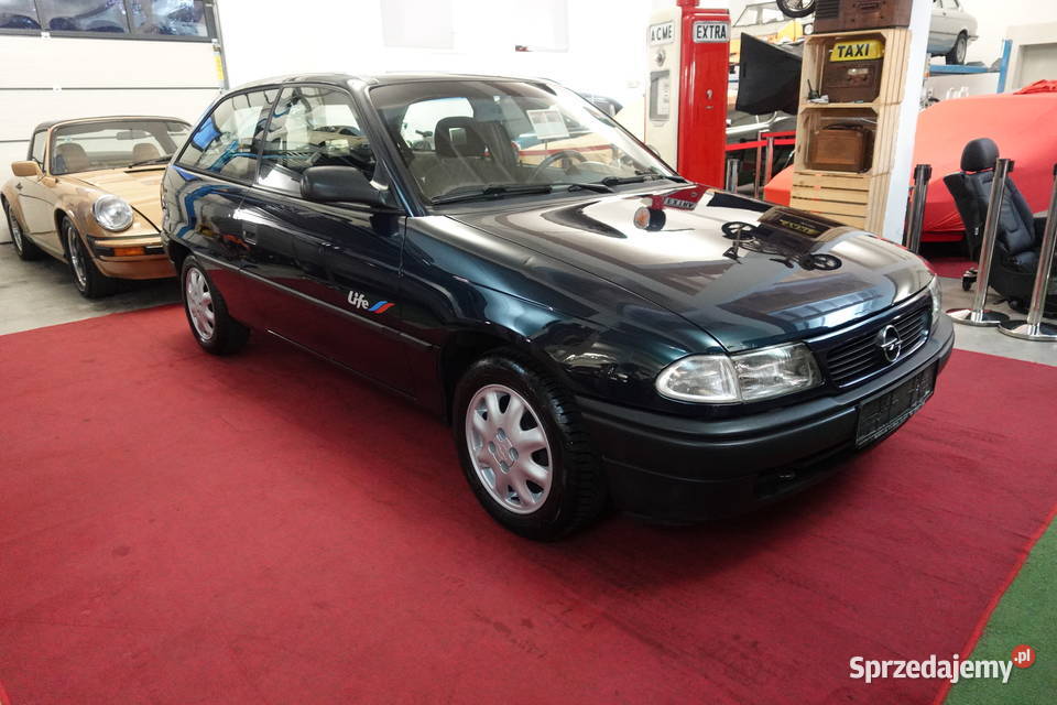 Opel Astra F 3 drzwi 1 właściciela Bez Korozji łódzkie