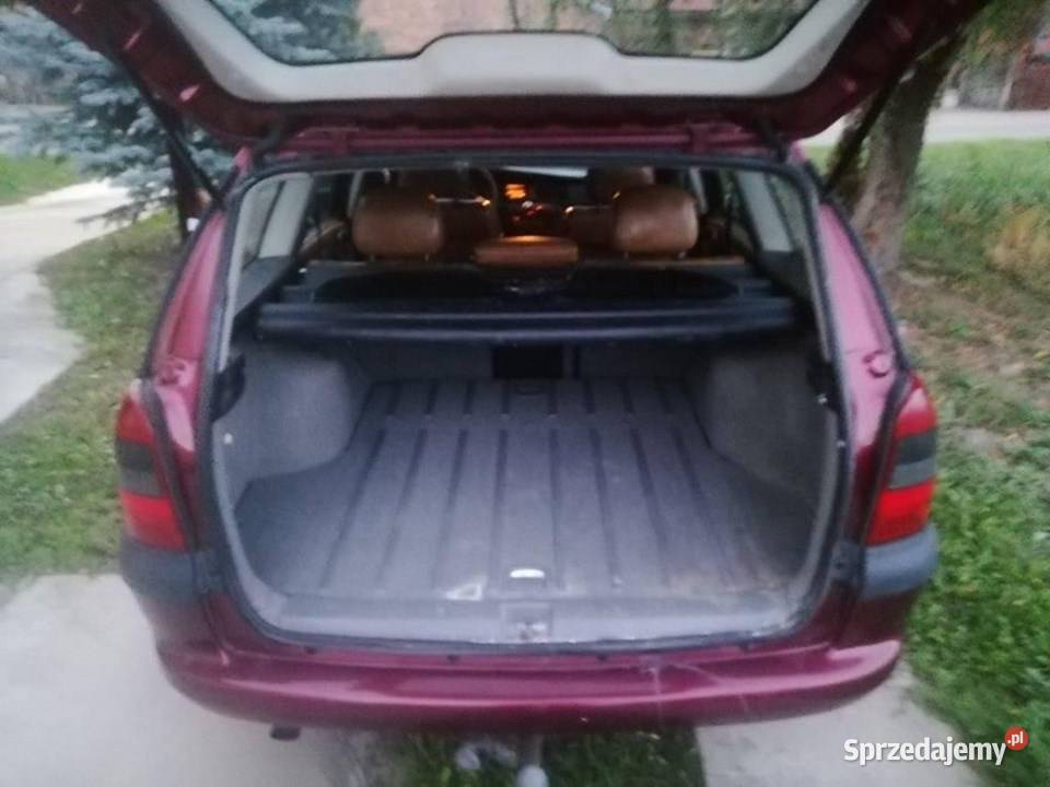 OPEL VECTRA B 20 BENZYNA 136 AUTOMAT ASR (kontrola trakcji) Opel Gorzów Śląski