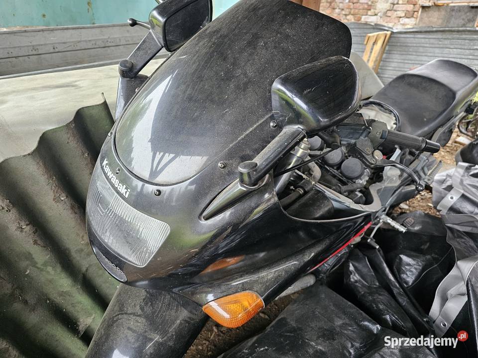Kawasaki ZZR 1100 czasza szyba kierunkowskaz sprzedam