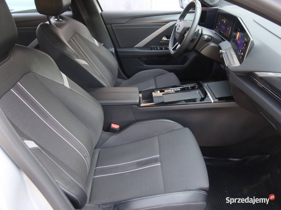 Opel Astra 12 Turbo wielofunkcyjna kierownica