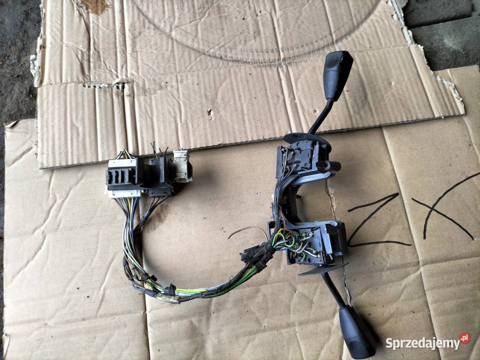BMW E36 BMW E36 PRZEŁĄCZNIK ZESPOLONY MANETKA
