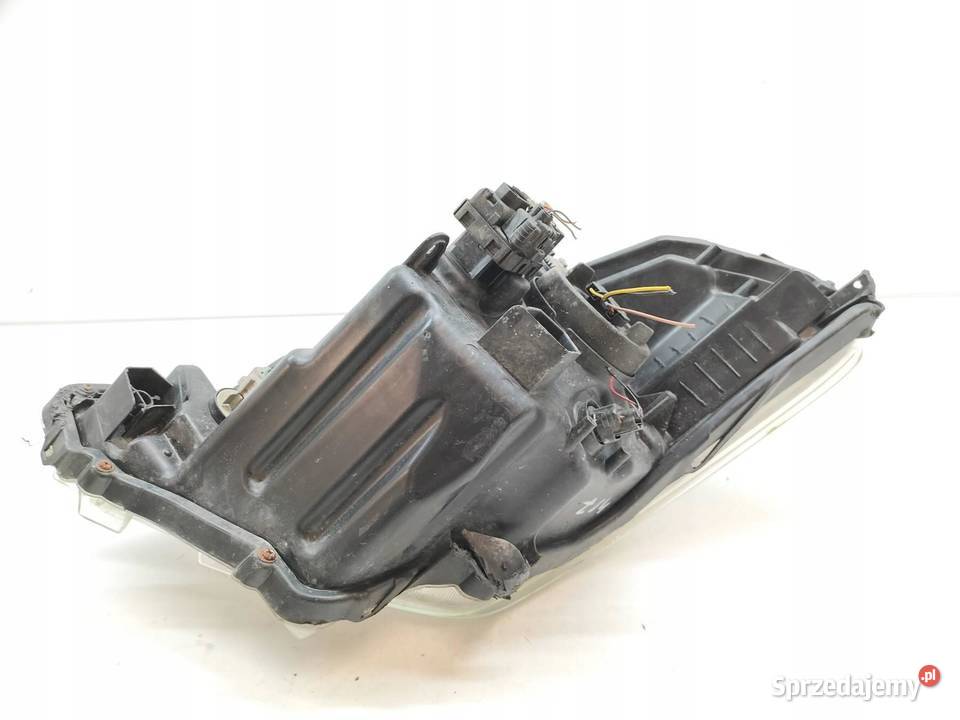 LAMPA PRZÓD PRAWA EU USZKODZONA Suzuki Baleno II