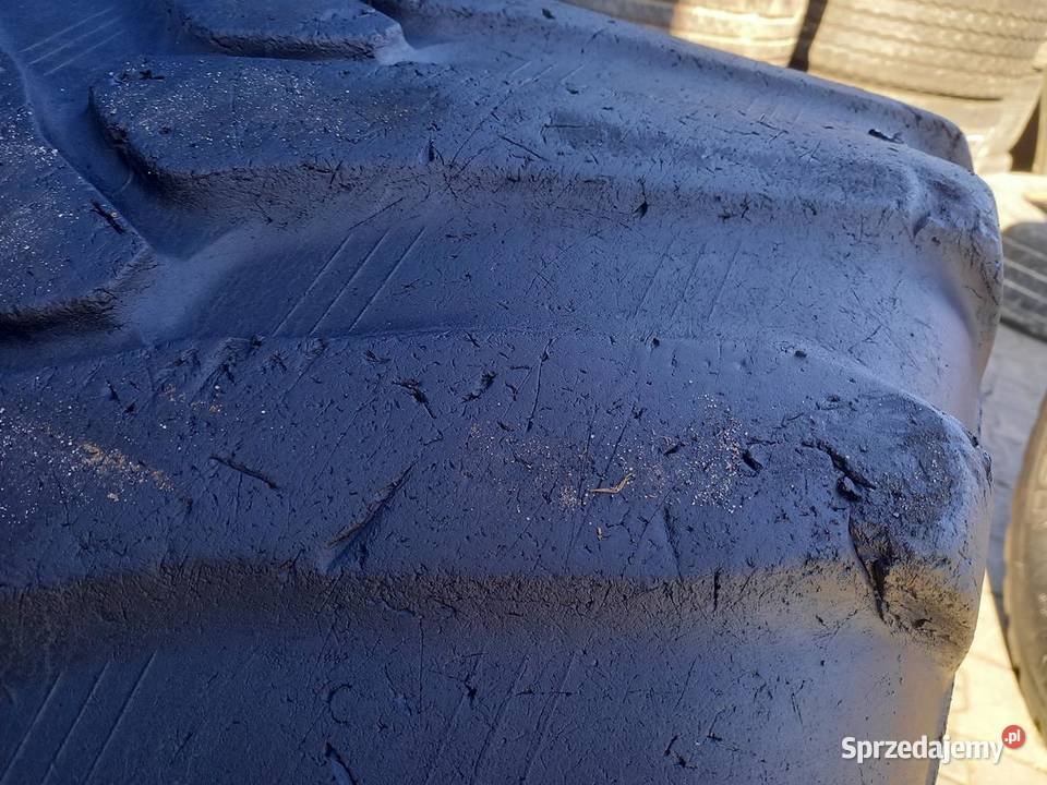 Opona używana rolnicza 54045225 54045R225 Zaścianki