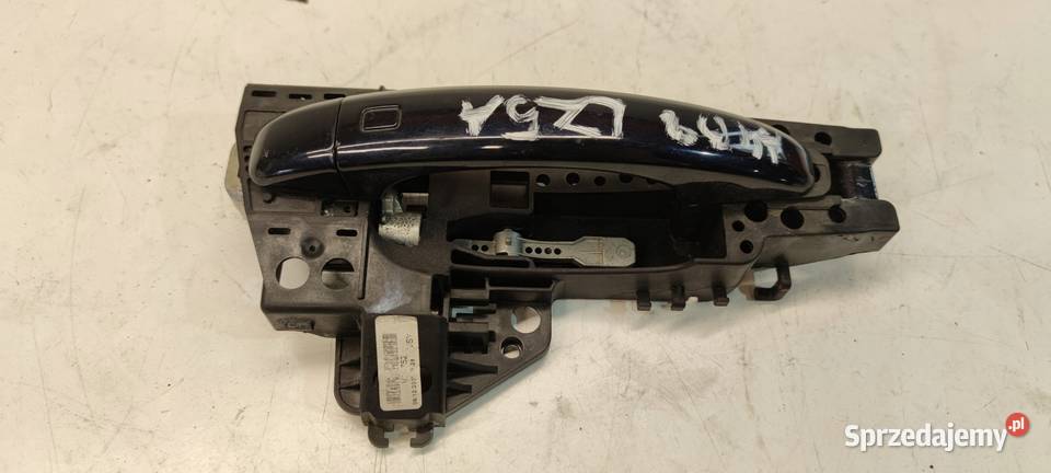 KLAMKA PRAWA AUDI A4 B8 A5 8T Q5 LZ5A 8T0837886A Przystajń