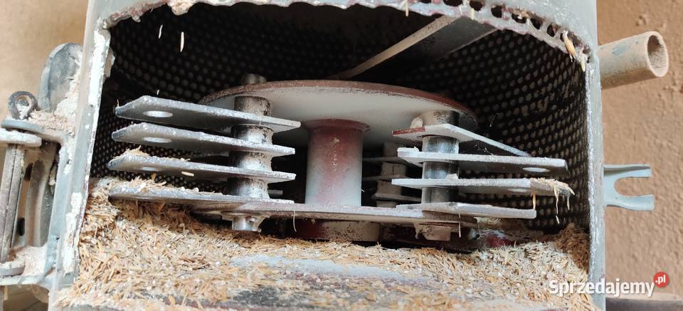 Młyn bijakowy rozdrabniacz Bąk 75Kw śląskie Hutka