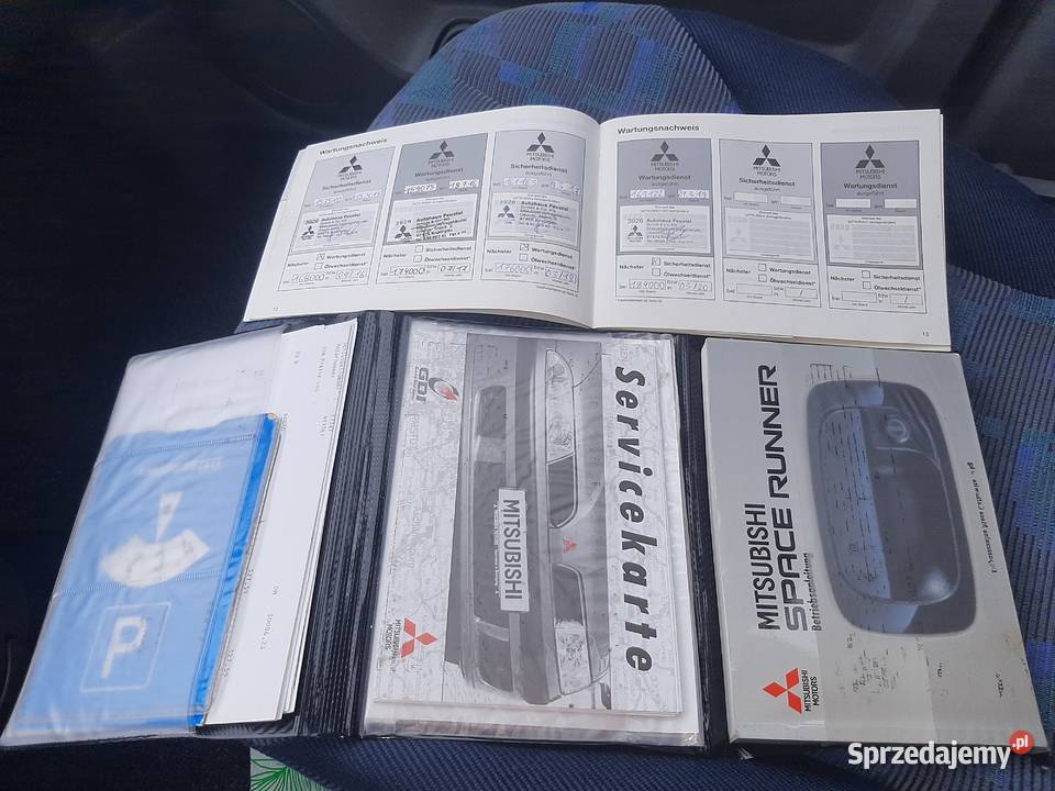 Mitsubishi Space Runner Radostów Pierwszy