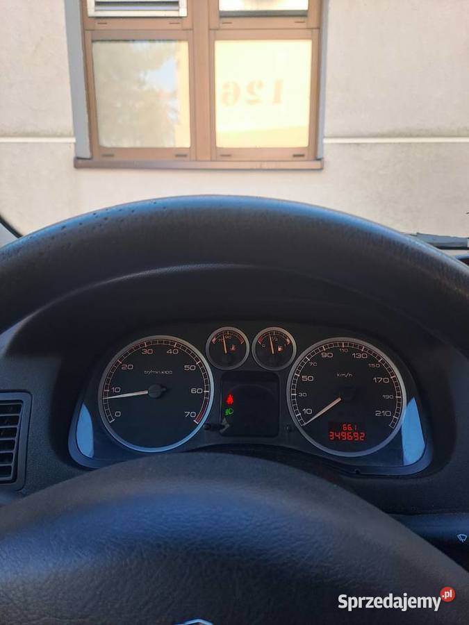 Sprzedam samochód osobowy marki peugeot 307 16 benzyna 307 łódzkie Zgierz