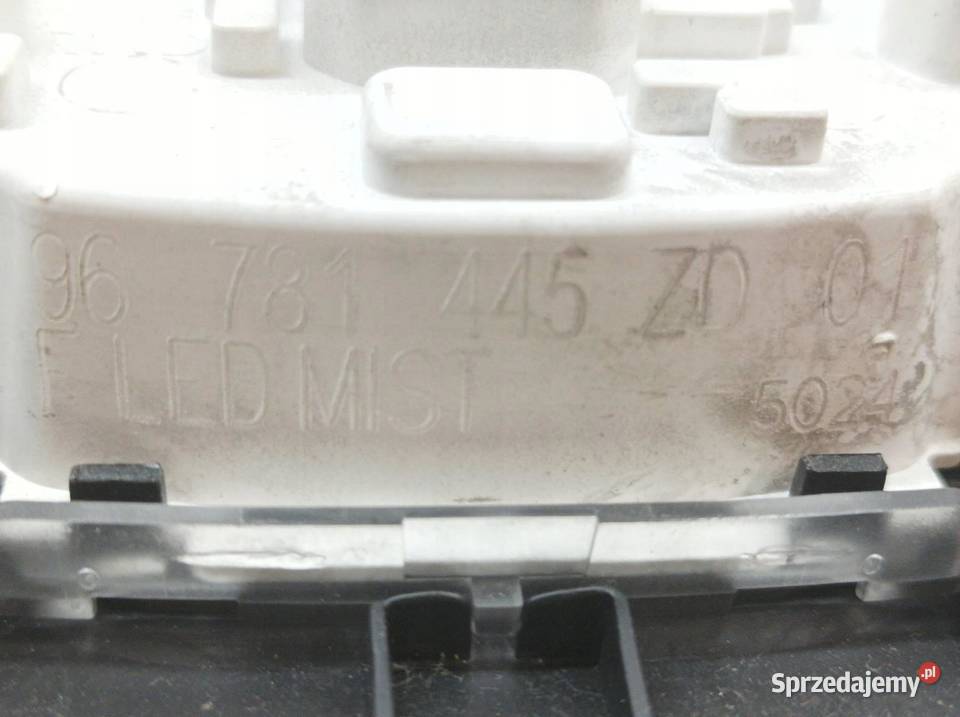 LAMPKA PODSUFITKI KOMPLET Citroen DS4 I 2010