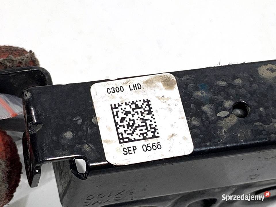 ZAMEK MASKI PRZÓD SSANGYONG TORRES Crossover podkarpackie