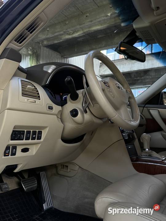 Infiniti QX70S 30d pierwszą rejestracją 2016r blokada skrzyni biegów Radom