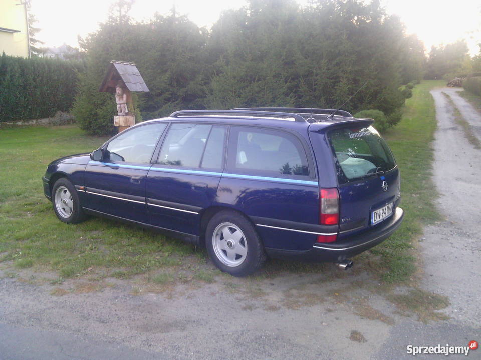 Opel Omega Kombi 20 16v 2000r Nysa