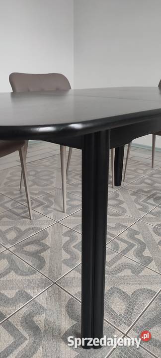 Sprzedam stół do jadalni rozkładany 13017585