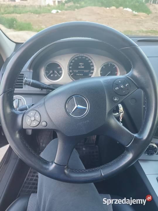MercedesBenz klasa C W 204 32 CDI 2008r aluminiowe felgi sprzedam