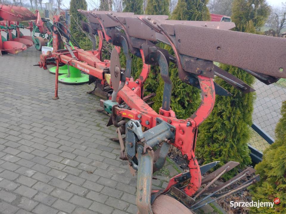Pług 4skibowy vogel noot obrotowy sprowadzony Sośno