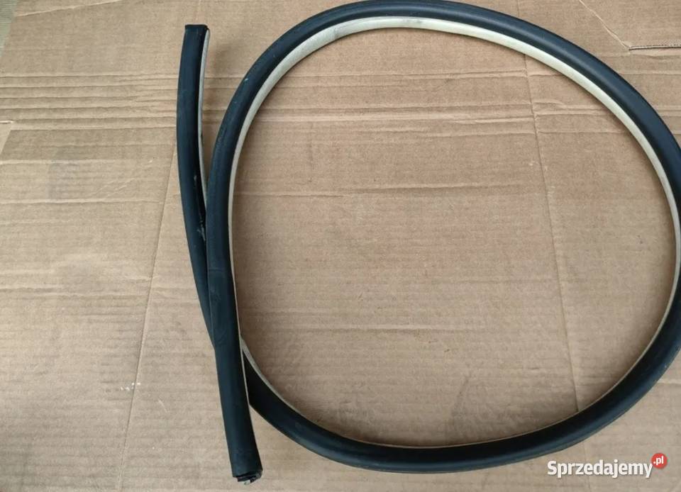 Uszczelka lewych drzwi kierowcy Mercedes CLK Żory sprzedam