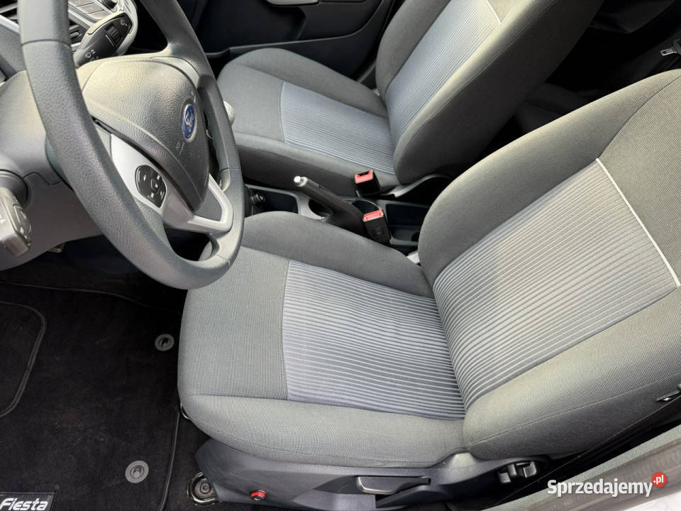 Ford Fiesta nowa Niski oryginalny przebieg Mk7 ASR (kontrola trakcji) Poznań sprzedam