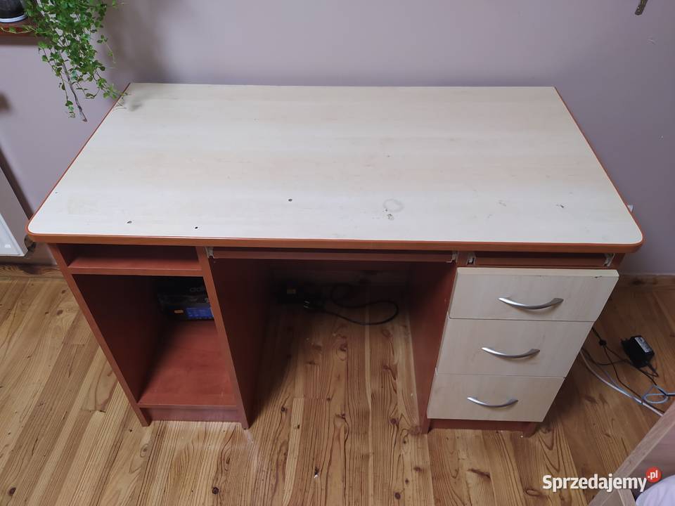 Solidne biurko z historią do warsztatu Biurka Zielonki sprzedam