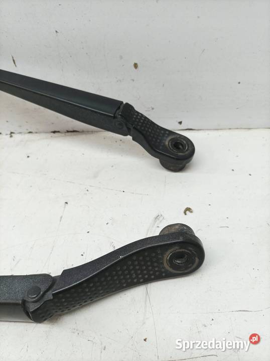 RAMIONA WYCIERACZEK PRZÓD EUROPA Renault Scenic