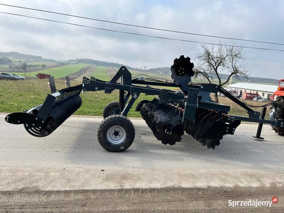 Brona talerzowa ścierniskowa ciężka Agroklon nieuszkodzony Brony łódzkie Mroczków Duży