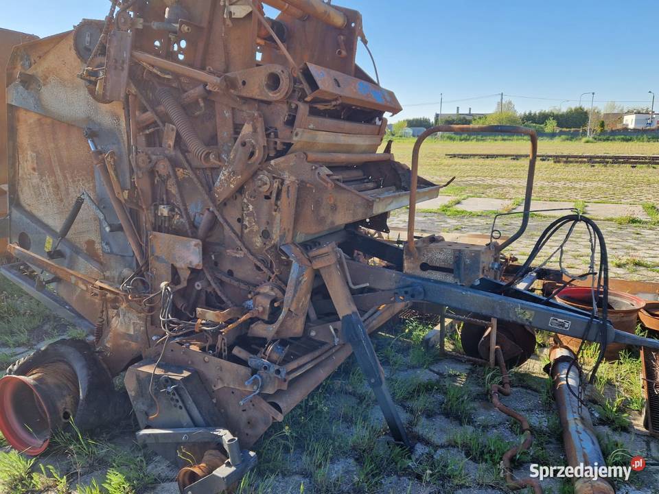 Claas Variant 380 RC w całości na cześci kujawsko-pomorskie