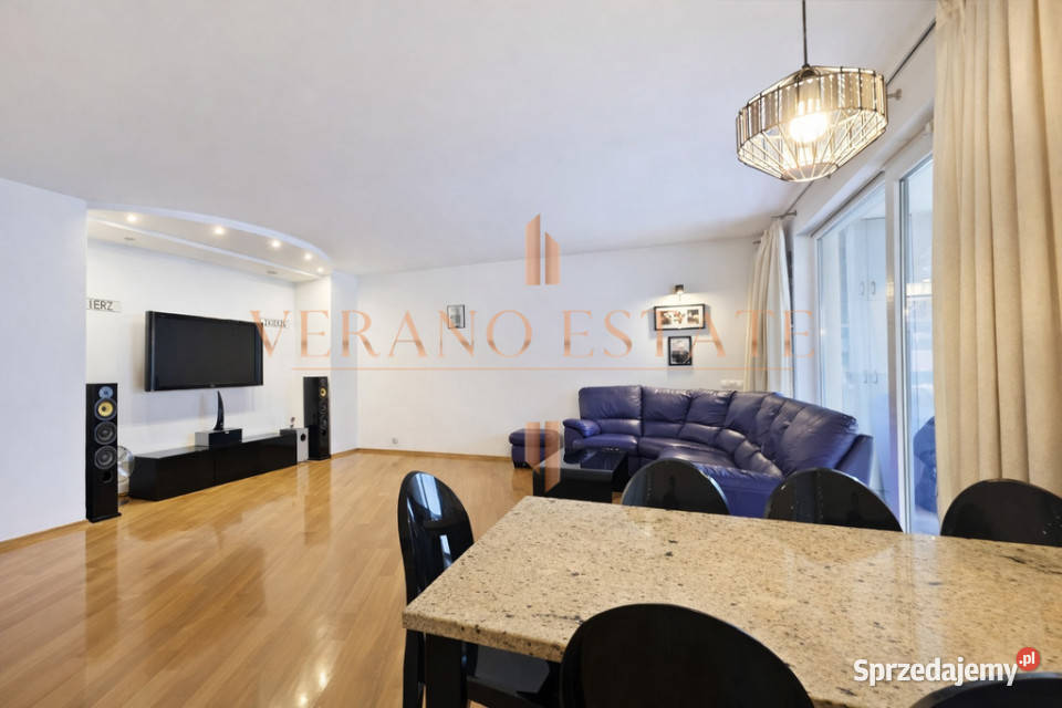 Wyjątkowe Przestronne Duży Balkon