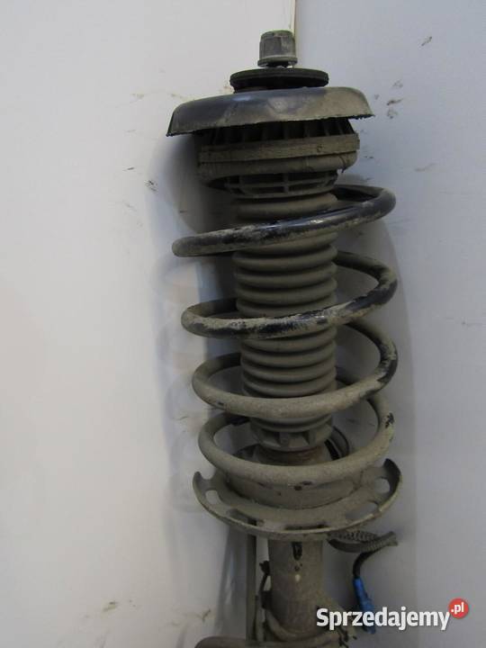 ZWROTNICA LEWA MCPHERSON LEWY PRZÓD 16 BLUE HDI Zwrotnice