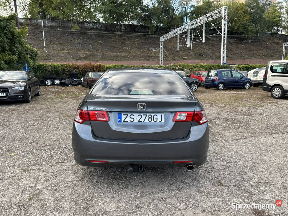 Honda Accord 20 benzyna Szczecin