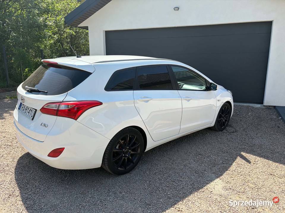 Hyundai i 30 2016r 16 Crdi POLSKI SALON garażowany małopolskie Mogilany
