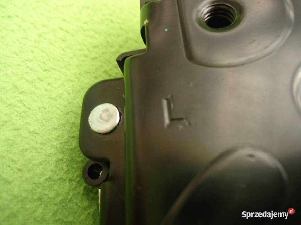 ZAMEK DRZWI PRZEDNICH LEWYCH AUDISKODASEATVW 9