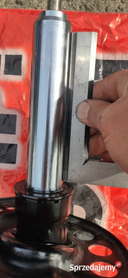 Orginalny lewy przedni amortyzator magnetyczny Bielsko-Biała sprzedam