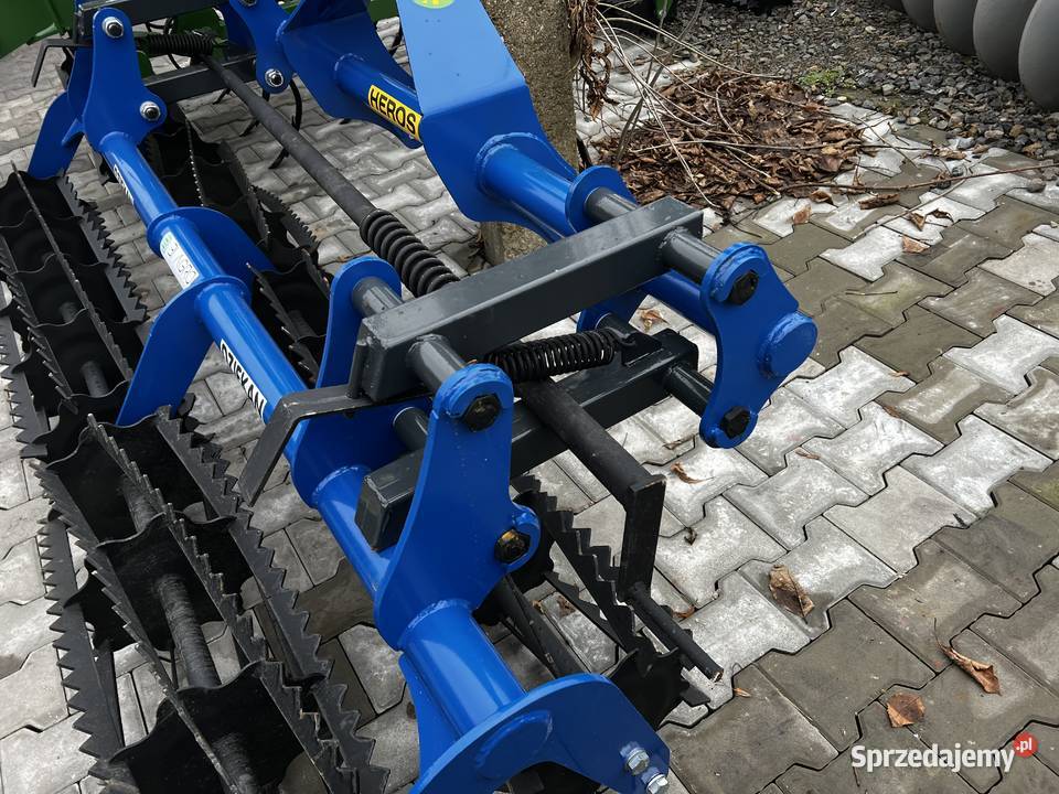 Wał strunowy podwójny z dociskiem Dziekan Heros Staszów